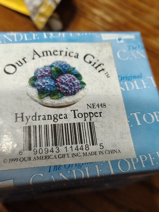 Other - Hydrangea Candle Topper